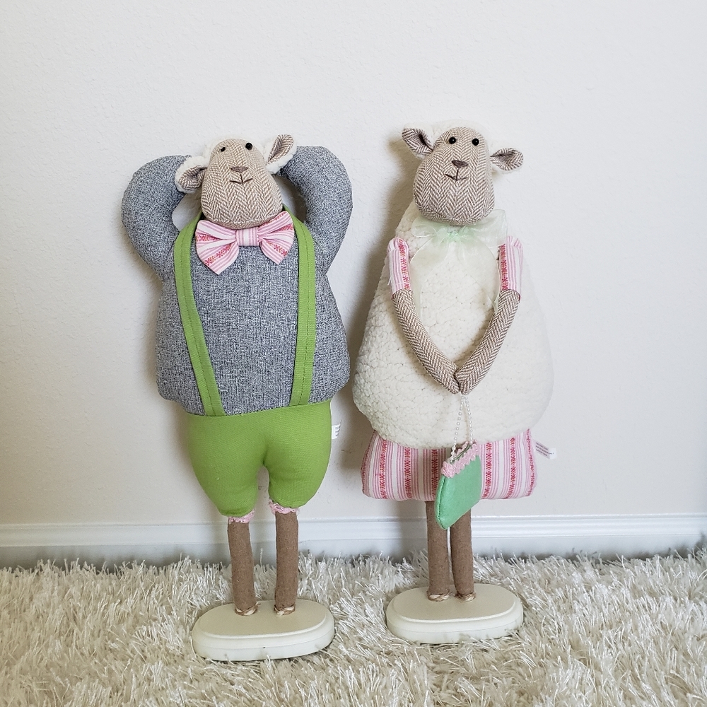 Easter Mr. And Mrs. Lamb Dolls NWOT
